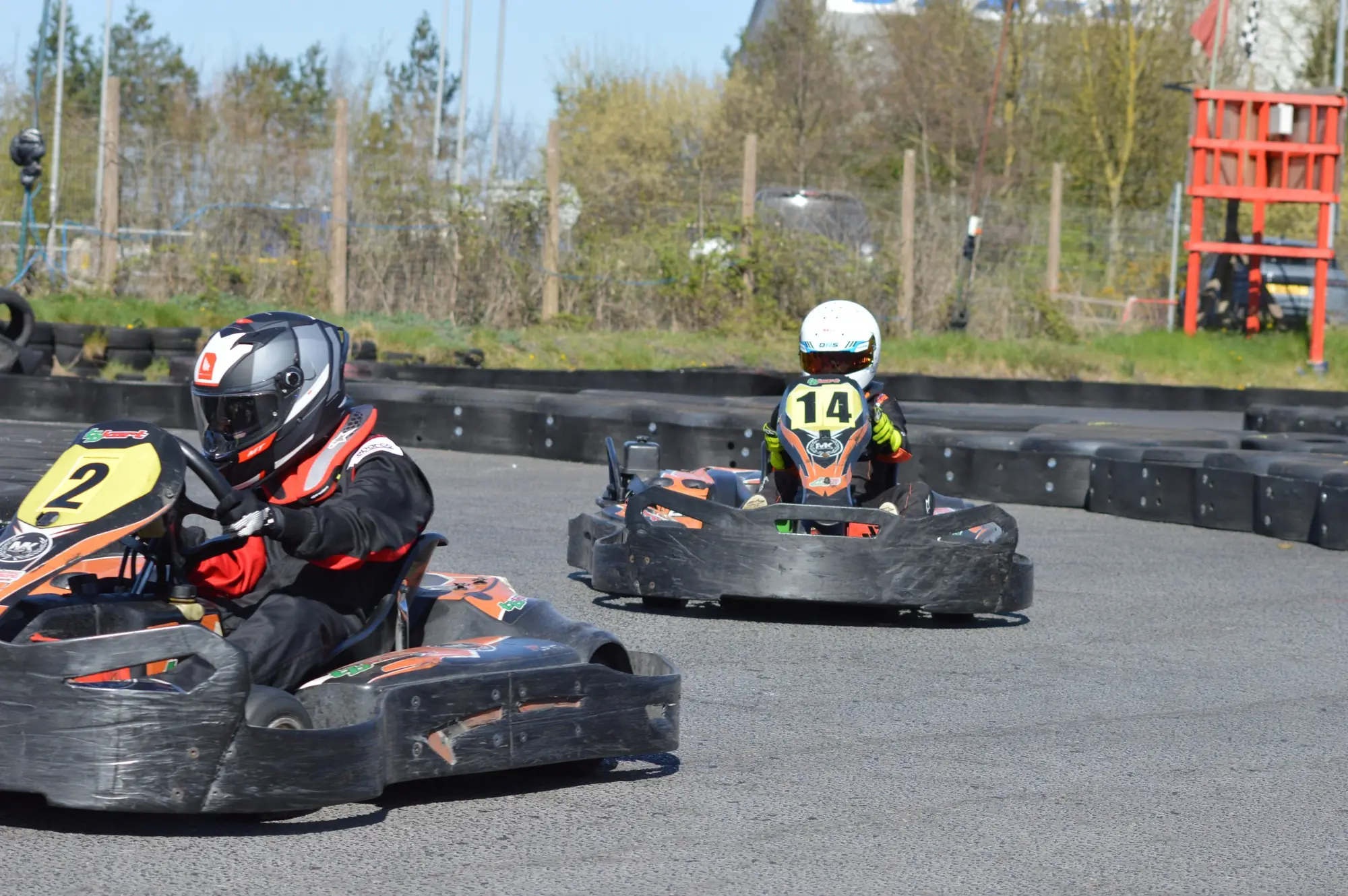 Lean in, Lean out: The Art of Tilting Your Body in Karting